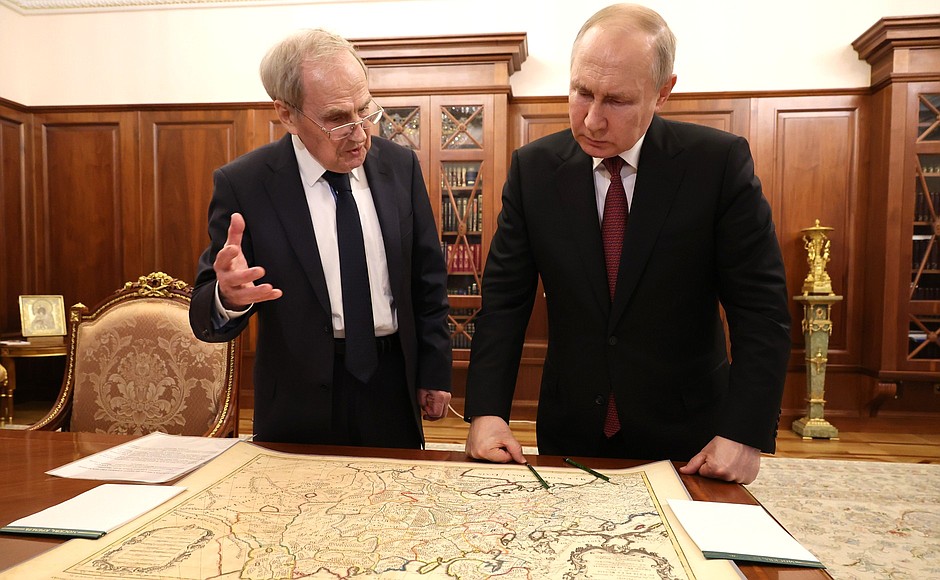 Vladimir Poutine a-t-il besoin d’un ophtalmo ?