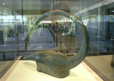 Copie de casque en bronze (IIIe-IIe s. av. J.-C.),