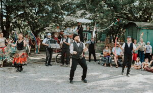 La Fête au Village
