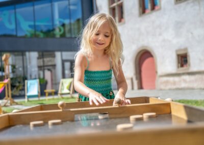 Jeux en bois surdimensionnés