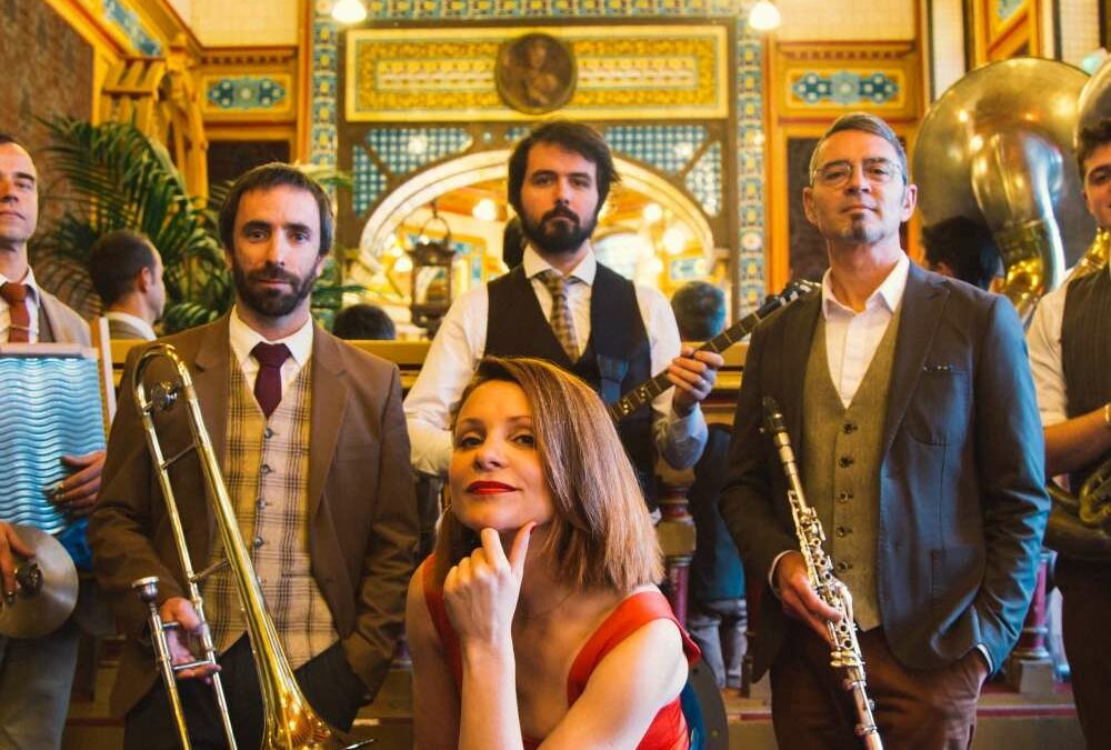 The Sassy Swingers