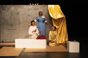 AUX SUIVANTES ! © Cie Quai n°7.jpg