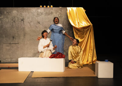 AUX SUIVANTES ! © Cie Quai n°7.jpg