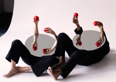 Heka, tout n’est qu’un faux-semblant Heka, tout n'est qu'un faux-semblant