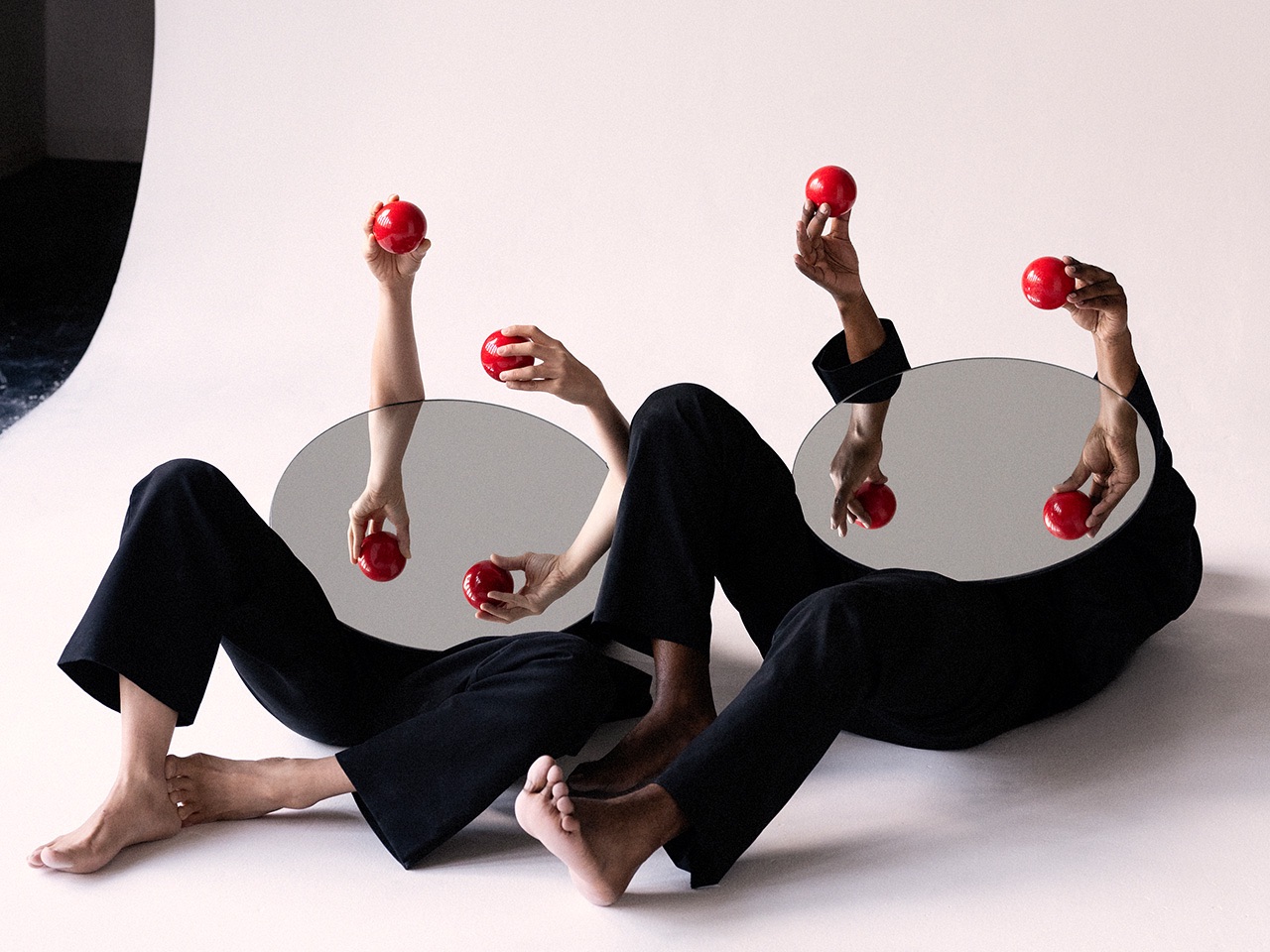 Heka, tout n’est qu’un faux-semblant Heka, tout n'est qu'un faux-semblant