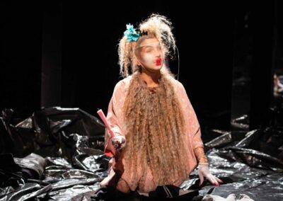 Il n'y a pas de Ajar