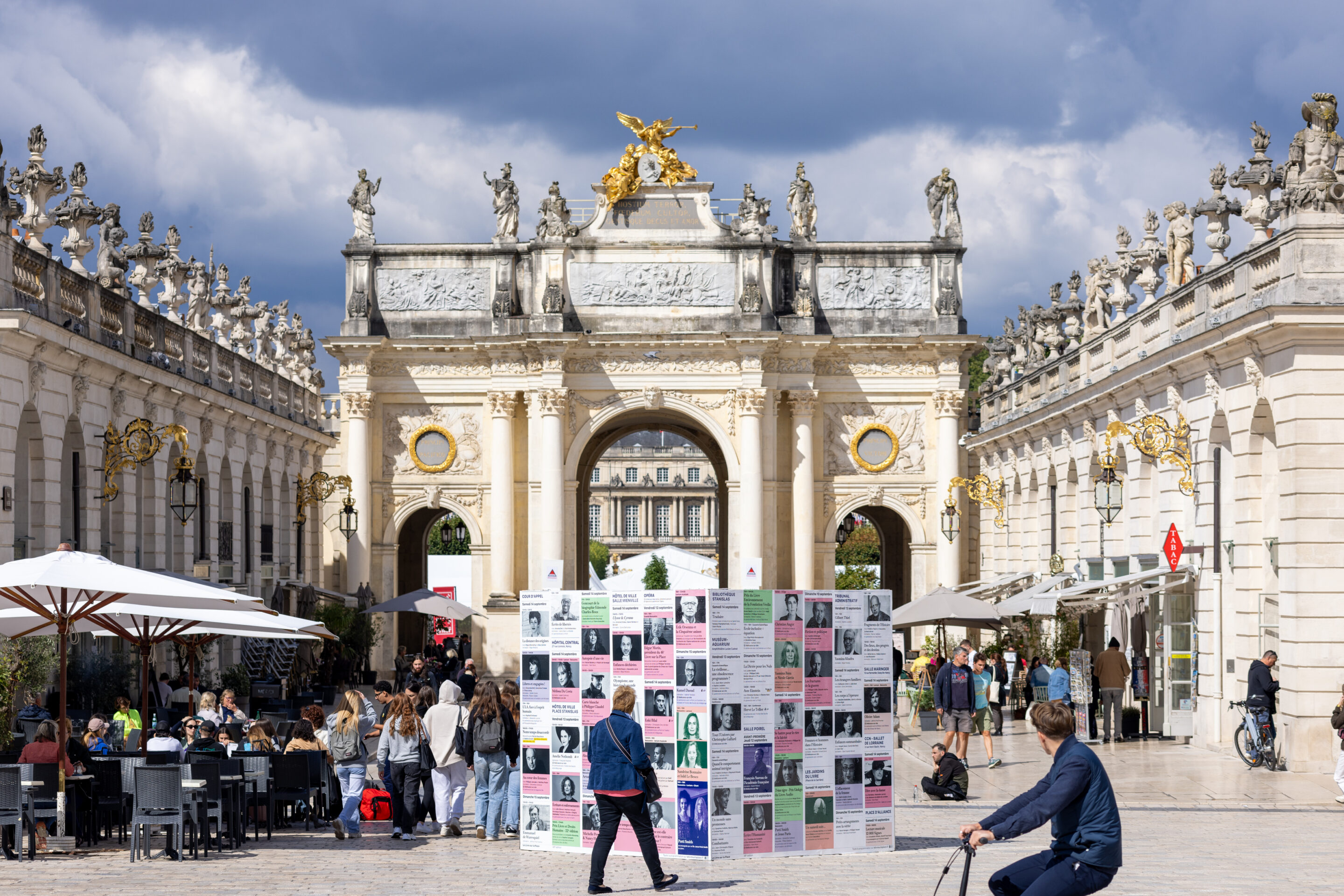 Le Livre sur la Place Le Livre sur la Place